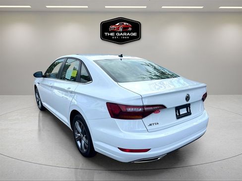 Used 2019 Volkswagen Jetta R-Line image 3