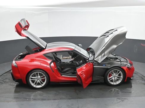 Used 2020 Toyota Supra Launch Edition w/ Driver Assist Package RWD image 50