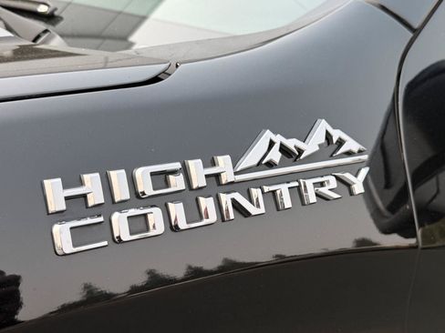 Used 2019 Chevrolet Silverado 1500 High Country AWD/4WD image 8