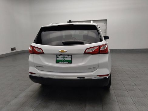 Used 2019 Chevrolet Equinox LT w/ Sun & Navigation Package image 7