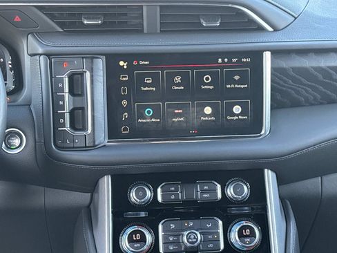 Used 2022 GMC Yukon Denali w/ Max Trailering Package image 33