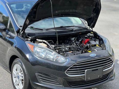 Used 2019 Ford Fiesta SE FWD image 40