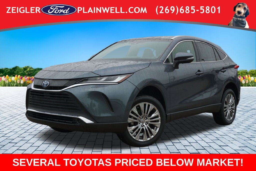Used 2022 Toyota Venza XLE AWD/4WD image 1