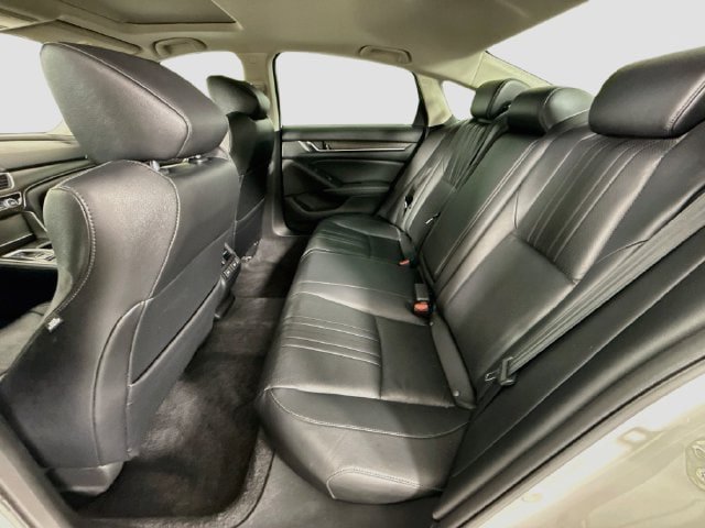 Used 2021 Honda Accord Touring image 25