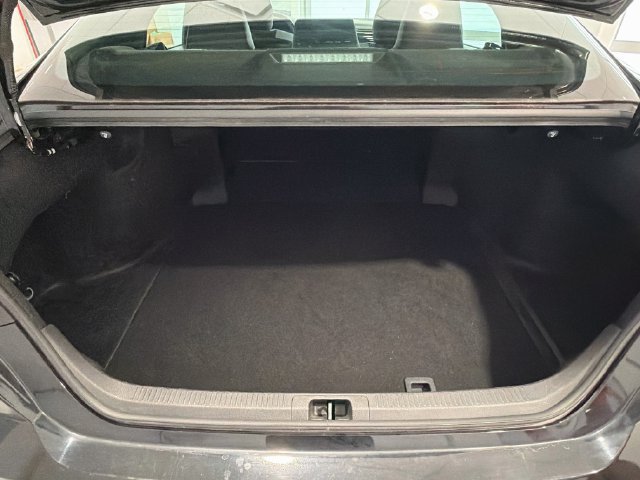 Used 2025 Toyota Camry SE FWD image 21