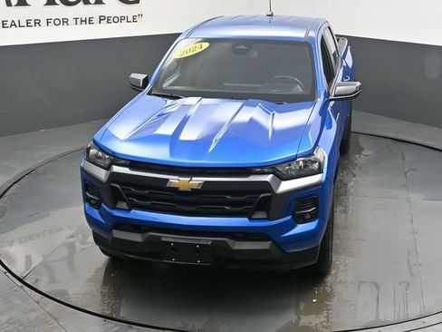 Used 2024 Chevrolet Colorado LT w/ LT Convenience Package II image 66