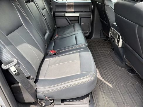 Used 2022 Ford F250 Lariat w/ Lariat Ultimate Package AWD/4WD image 17