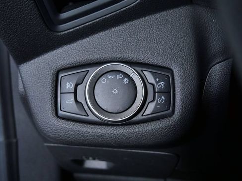 Certified 2019 Ford Escape SE FWD image 27