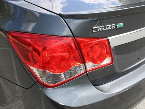 Used 2013 Chevrolet Cruze Eco FWD image 28