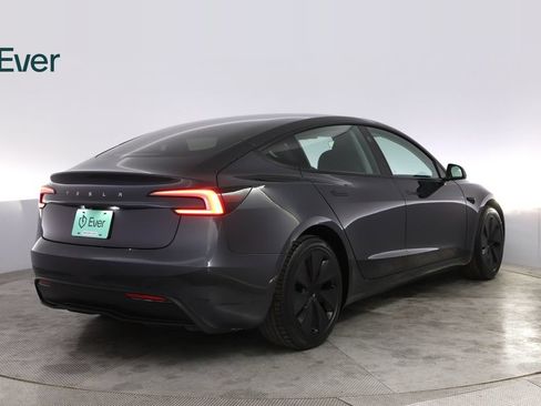 Used 2024 Tesla Model 3 Standard Range RWD image 3
