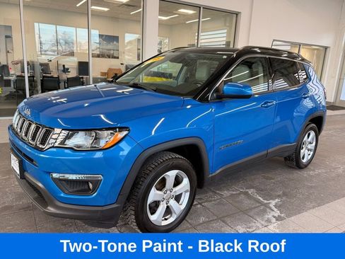 Used 2018 Jeep Compass Latitude w/ Popular Equipment Group image 4