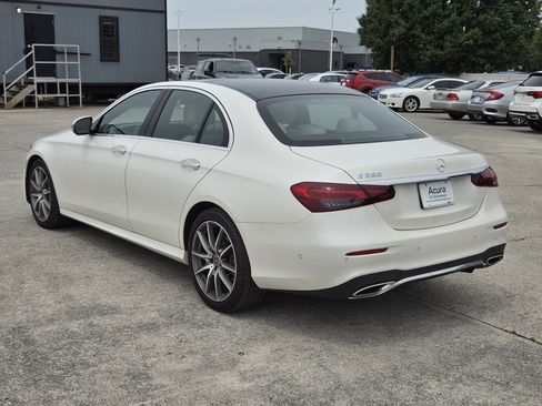 Used 2022 Mercedes-Benz E 350 Sedan image 3