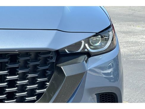 Used 2025 MAZDA CX-50 AWD 2.5 S w/ Cargo Package image 17