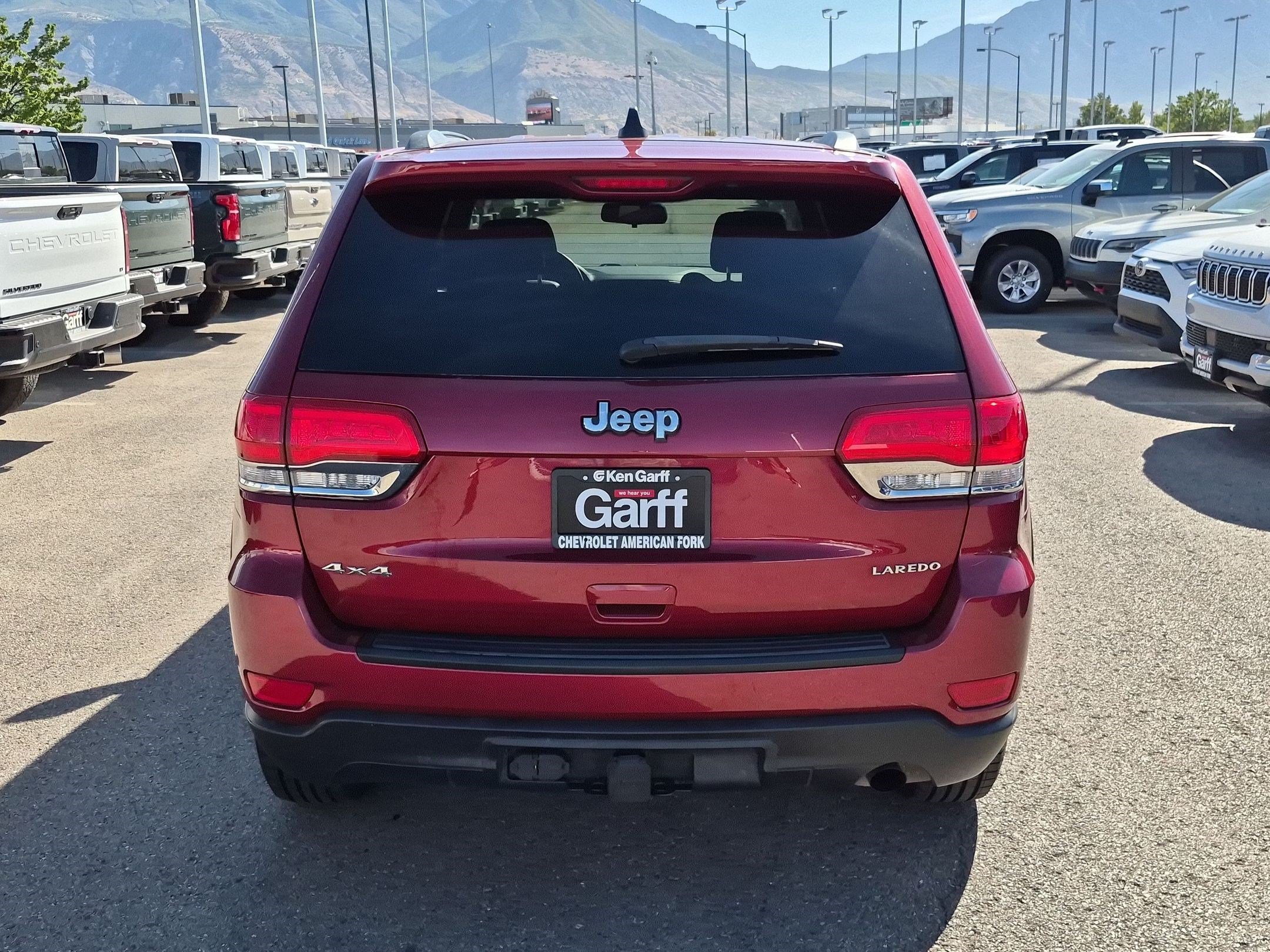Used 2015 Jeep Grand Cherokee Laredo w/ Quick Order Package 23E AWD/4WD image 4