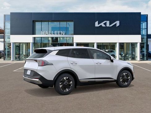 New 2026 Kia Sportage LX image 6