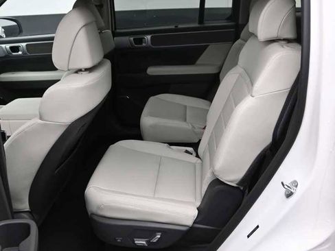 New 2026 Hyundai Santa Fe Limited image 12