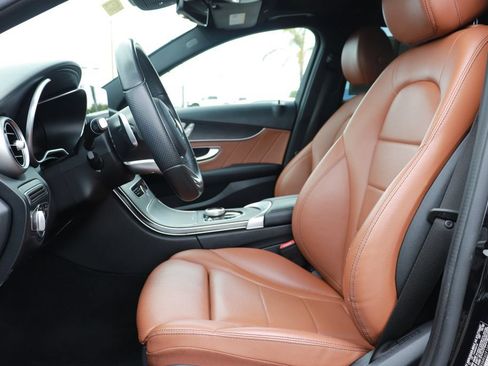 Used 2021 Mercedes-Benz C 300 Sedan image 12