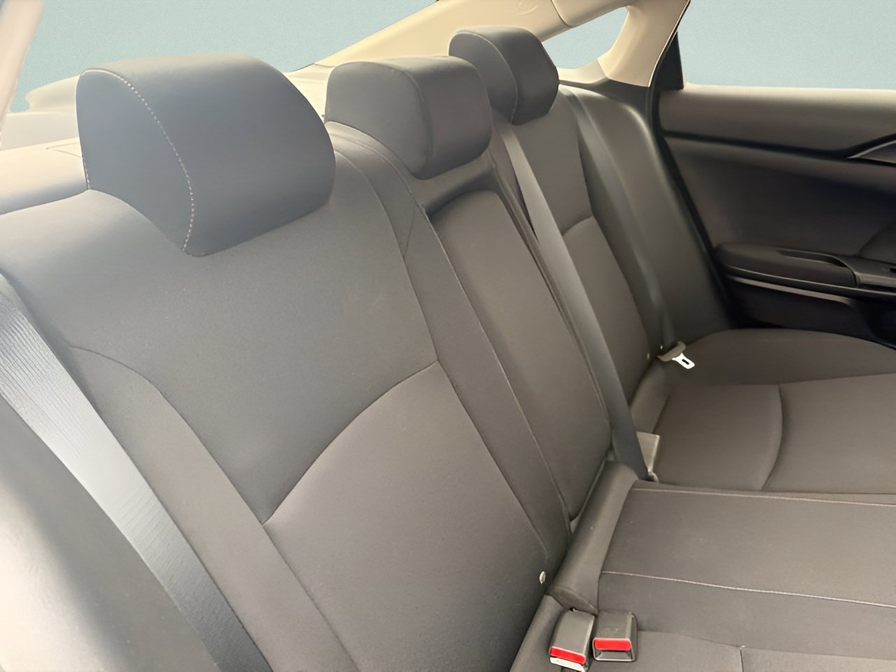 Used 2018 Honda Civic EX image 8