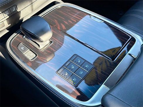 Used 2023 Lexus LS 500 AWD w/ Luxury Package image 29