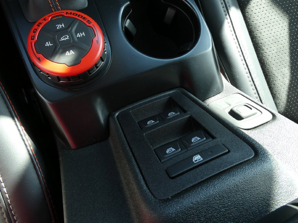 Used 2025 Ford Bronco Raptor w/ Interior Carbon Fiber Pack AWD/4WD image 25