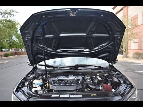 Used 2018 Volkswagen Passat 2.0T R-Line image 42