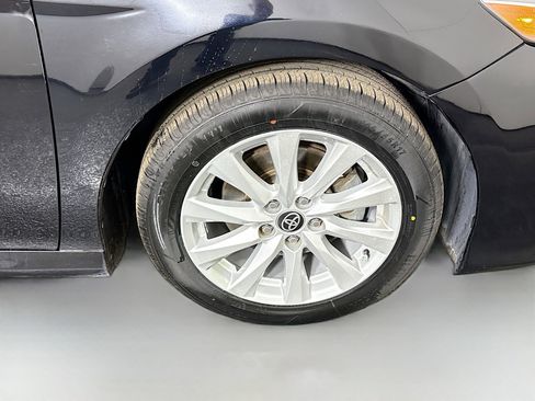 Used 2020 Toyota Camry LE image 31