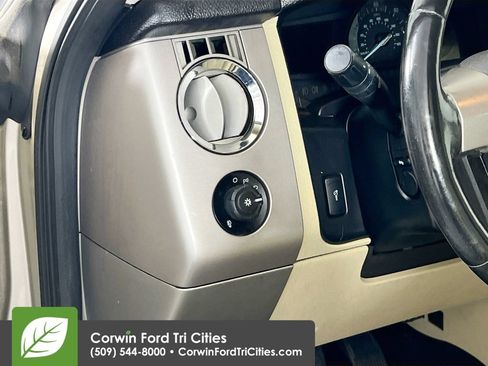 Used 2017 Ford Expedition EL Limited AWD/4WD image 20