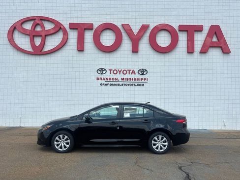 New 2026 Toyota Corolla LE image 5