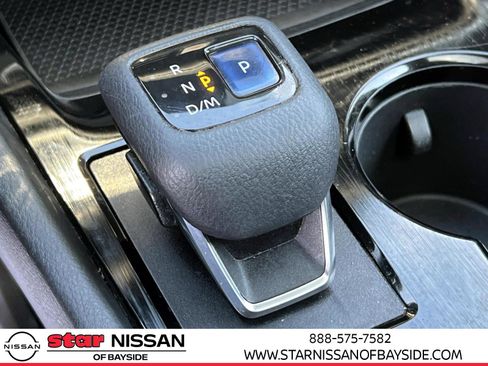 Used 2021 Nissan Rogue SV w/ Premium Package image 31