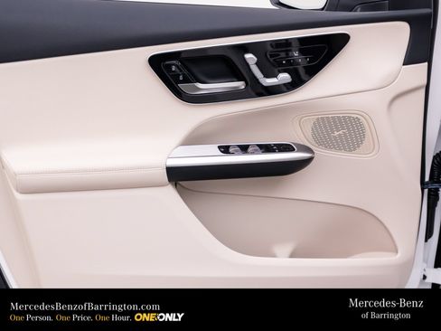New 2026 Mercedes-Benz GLC 300 4MATIC image 15