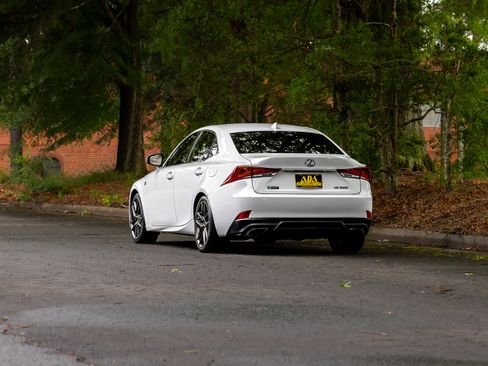 Used 2018 Lexus IS 300 F Sport w/ F Sport Package RWD image 43