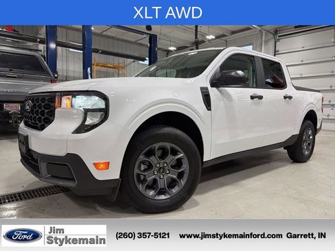 Used 2025 Ford Maverick XLT w/ 4K Tow Package AWD/4WD image 1