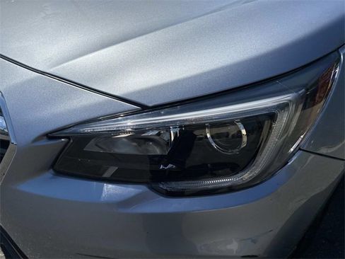 Used 2019 Subaru Outback 2.5i Premium image 28