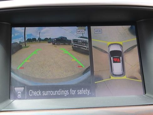 Used 2020 Nissan Pathfinder Platinum w/ Cargo Package FWD image 28