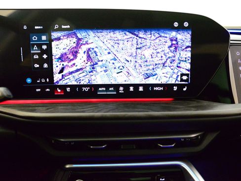 Certified 2025 Audi Q5 Prestige image 31