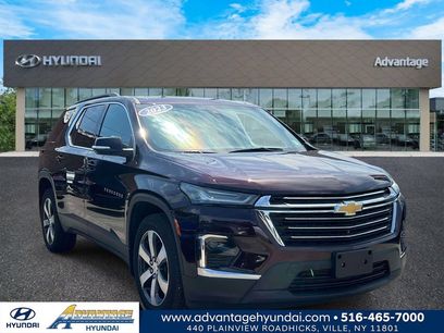 Used 2023 Chevrolet Traverse LT w/ LT Premium Package