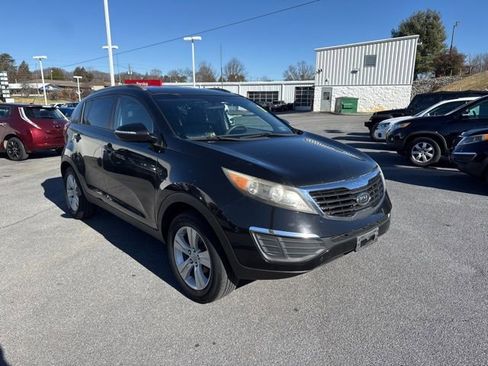 Used 2011 Kia Sportage LX w/ Convenience Pkg image 2