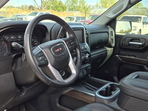Used 2021 GMC Sierra 1500 SLT w/ SLT Premium Plus Package AWD/4WD image 7