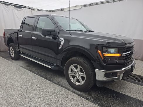Used 2024 Ford F150 XLT AWD/4WD image 4