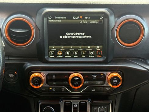 Used 2021 Jeep Gladiator Mojave AWD/4WD image 13