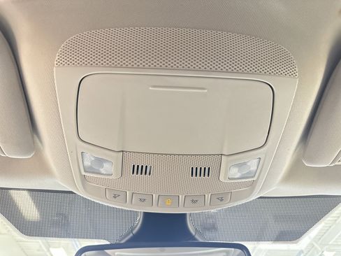 Used 2024 Ford Edge SEL w/ Convenience Package image 39