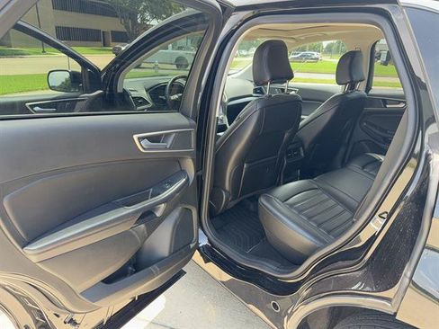 Used 2023 Ford Edge SEL w/ Convenience Package AWD/4WD image 9