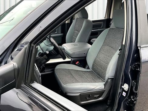 Used 2019 RAM 1500 Classic Warlock image 21