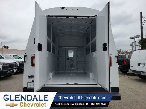 New 2026 Chevrolet Express 3500 w/ Power Convenience Package RWD image 13