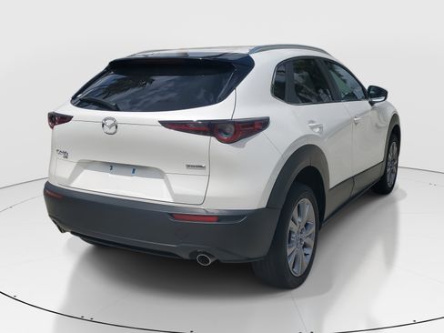 Used 2023 MAZDA CX-30 AWD 2.5 S w/ Preferred Package image 3
