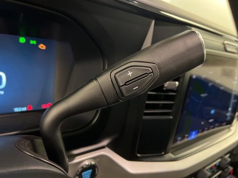 New 2026 Ford F350 XLT w/ XLT Premium Package image 21