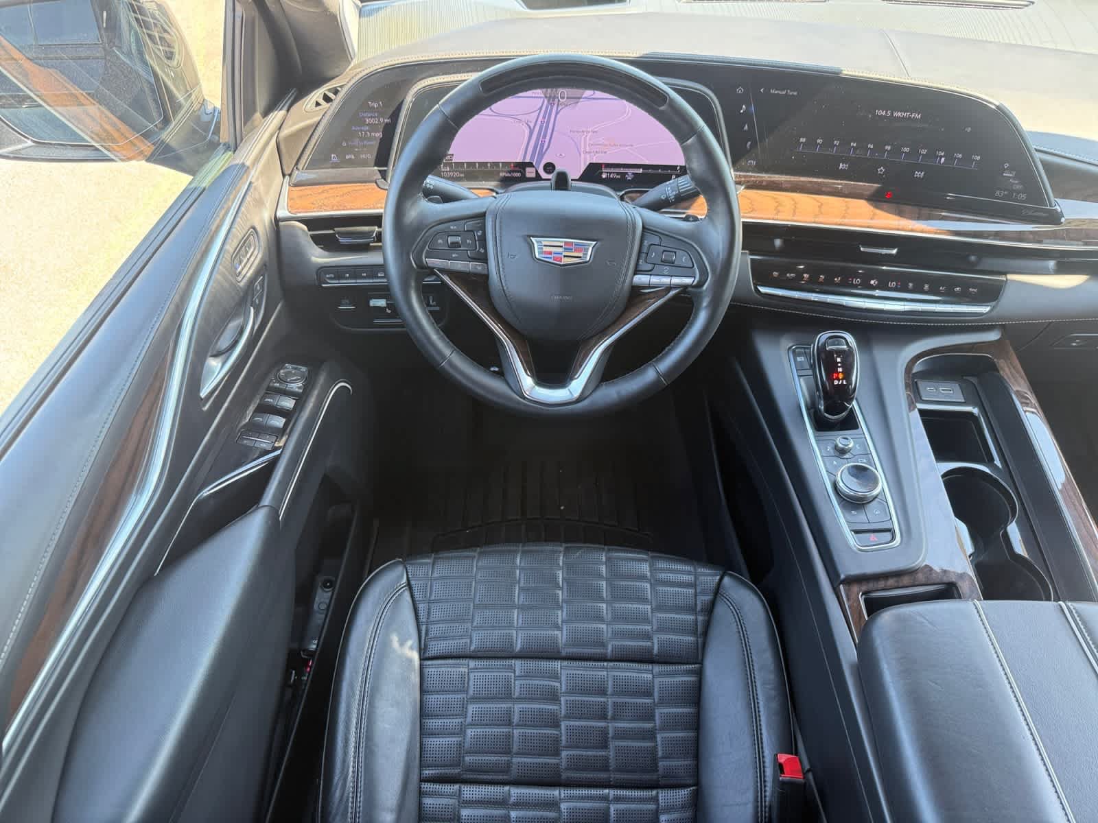 Used 2023 Cadillac Escalade Sport Platinum AWD/4WD image 14