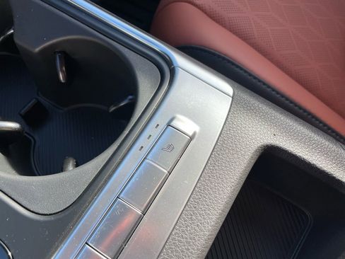 New 2026 Kia Carnival EX image 19