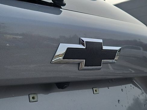 Used 2025 Chevrolet Trax RS w/ Driver Confidence Package image 28