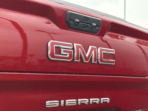 Used 2024 GMC Sierra 1500 AT4X AWD/4WD image 9